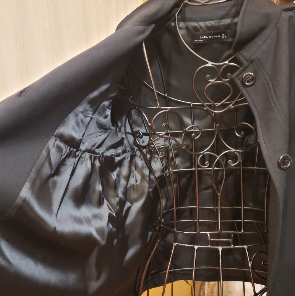 Zara Woman Black Lightweight Jacket - Picture 9 of 14